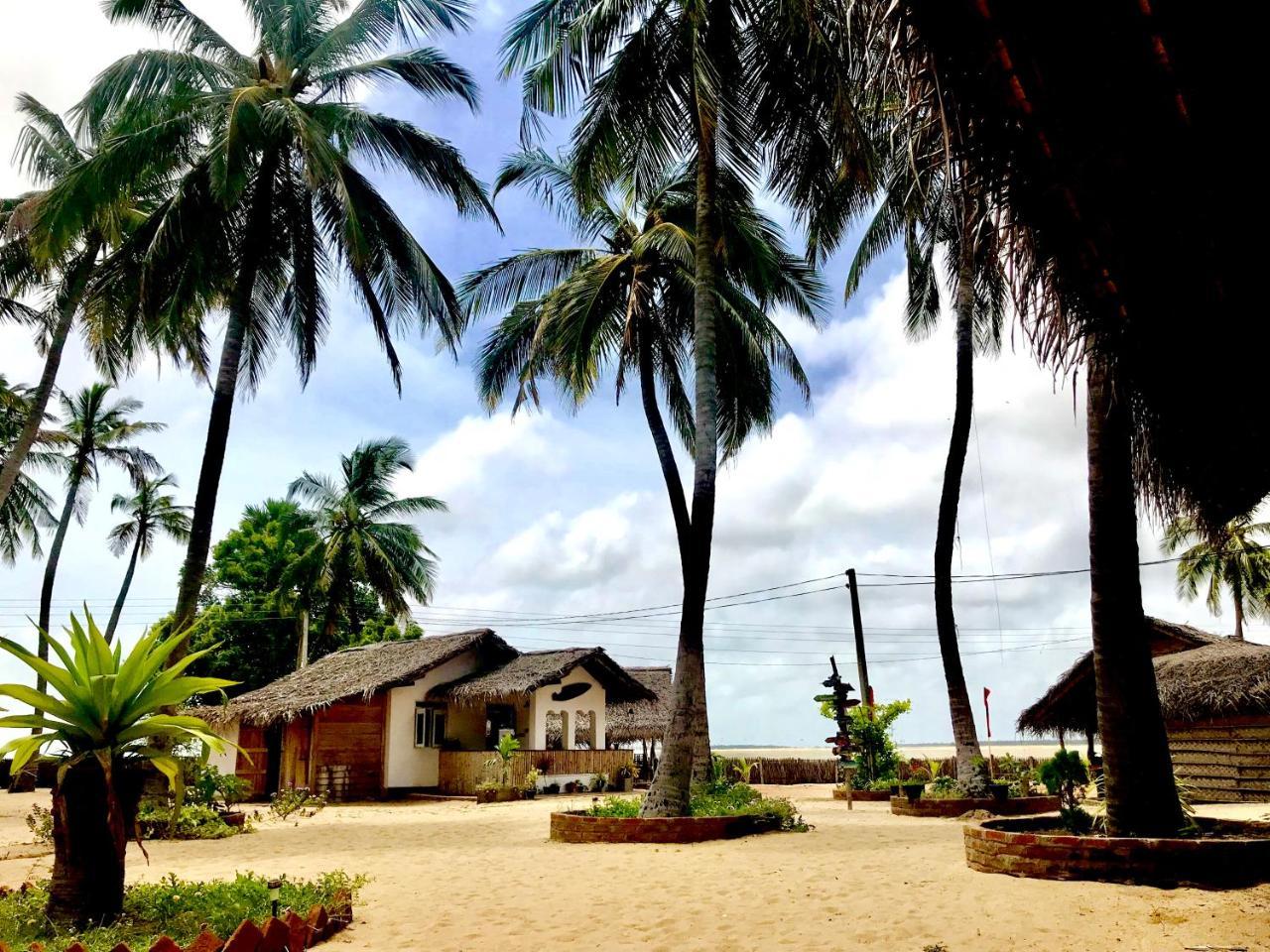 Surfpoint Sri Lanka Kite Village Kalpitiya Eksteriør billede